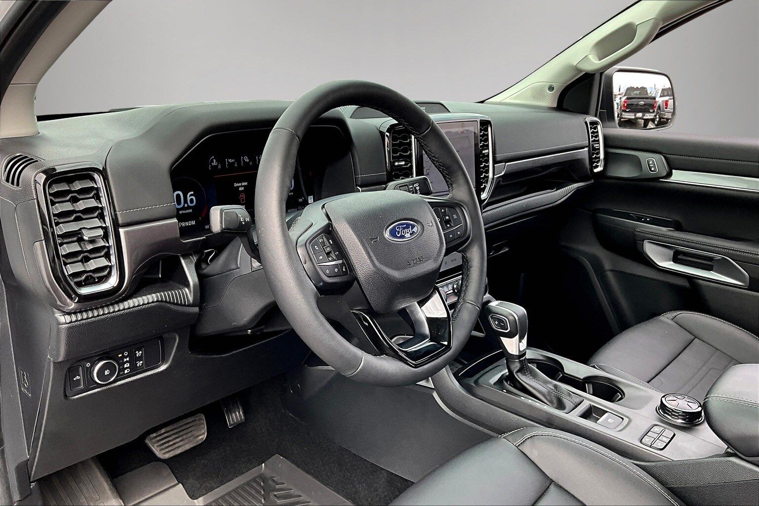 2025 Ford Ranger Lariat - Photo 17