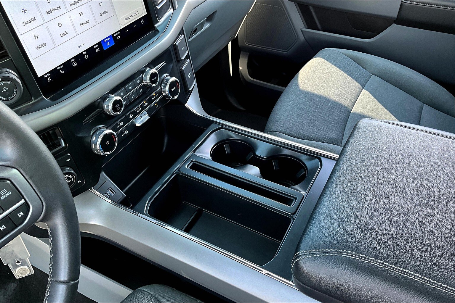 2024 Ford F-150 XLT - Photo 19