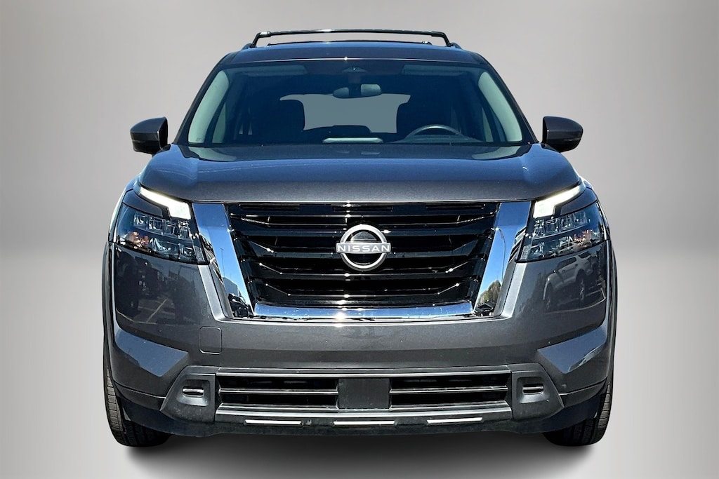 Used 2024 Nissan Pathfinder SV SUV