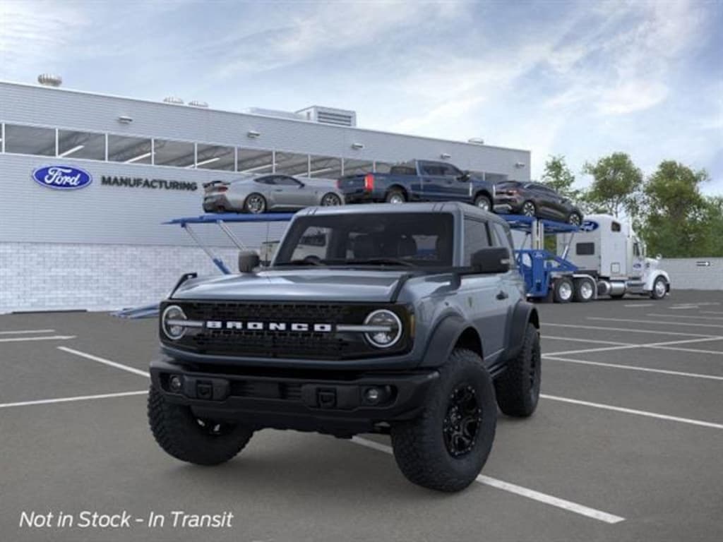 New 2025 Ford Bronco Badlands SUV