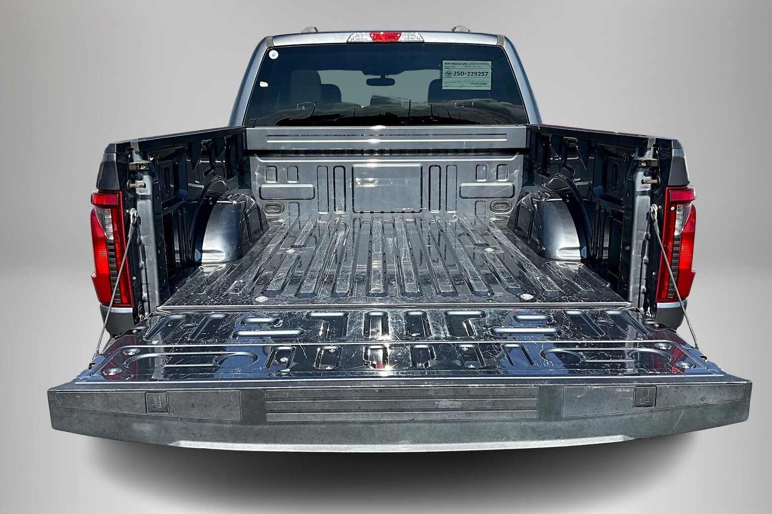 2024 Ford F-150 XLT - Photo 7