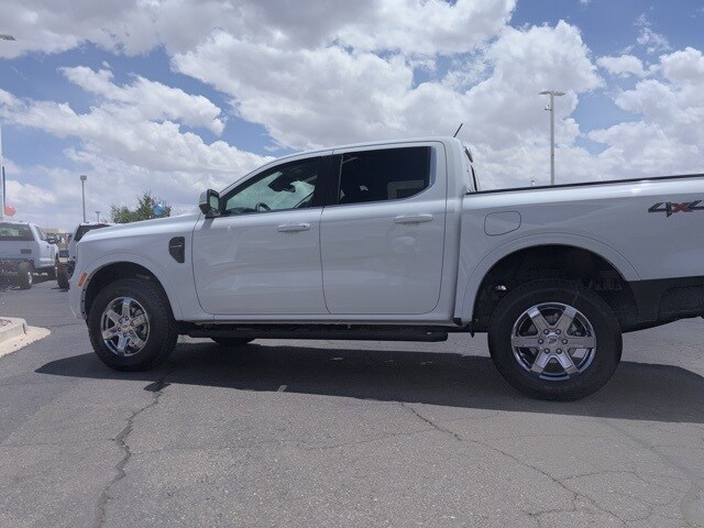 2025 Ford Ranger Lariat photo 2