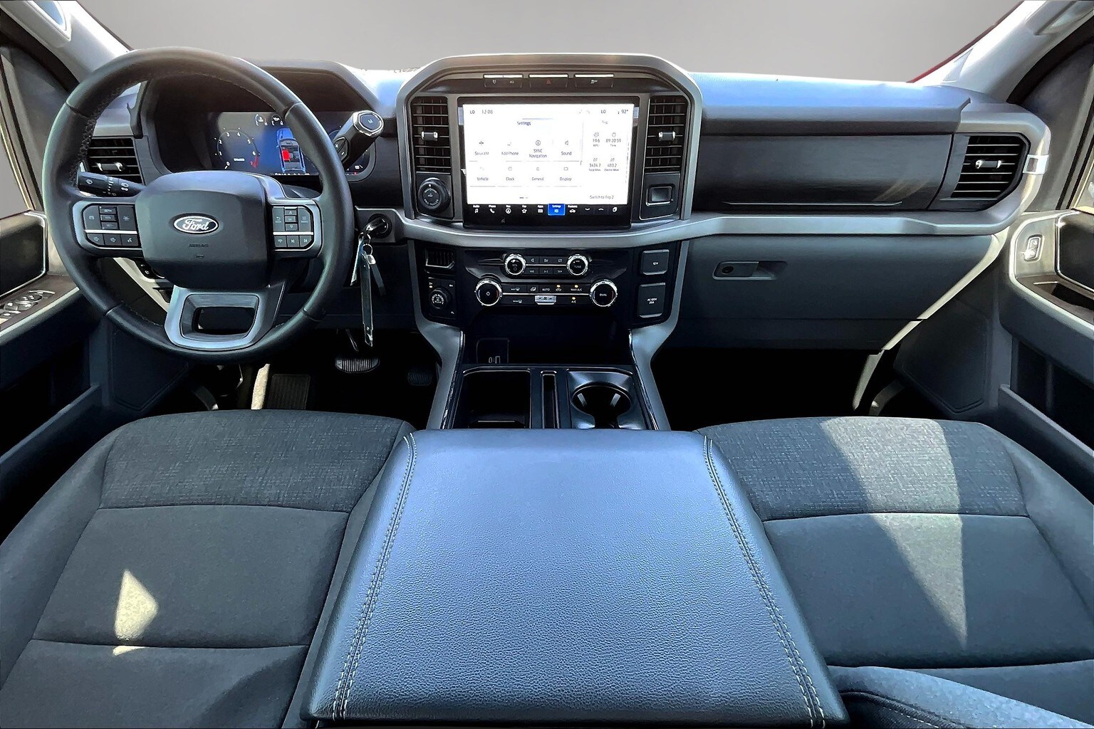 2024 Ford F-150 XLT - Photo 8