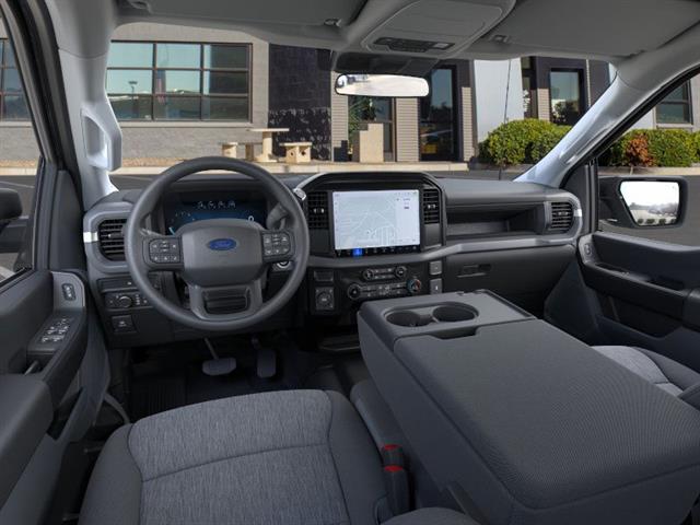 2025 Ford F-150 XL - Photo 9