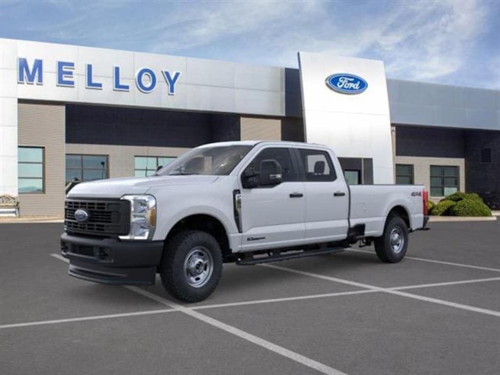 New 2025 Ford F-250 Truck Crew Cab