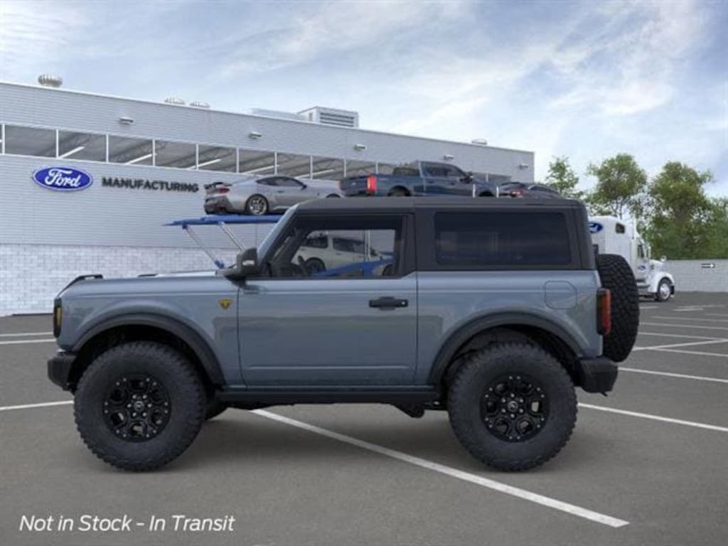 New 2025 Ford Bronco Badlands SUV