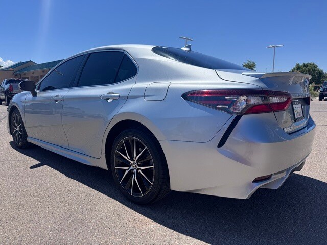Used 2021 Toyota Camry SE with VIN 4T1G11AK6MU482162 for sale in Los Lunas, NM