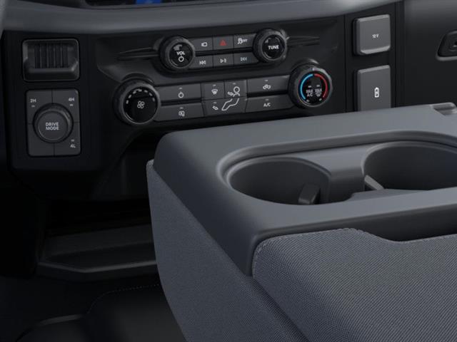 2025 Ford F-150 XL - Photo 15