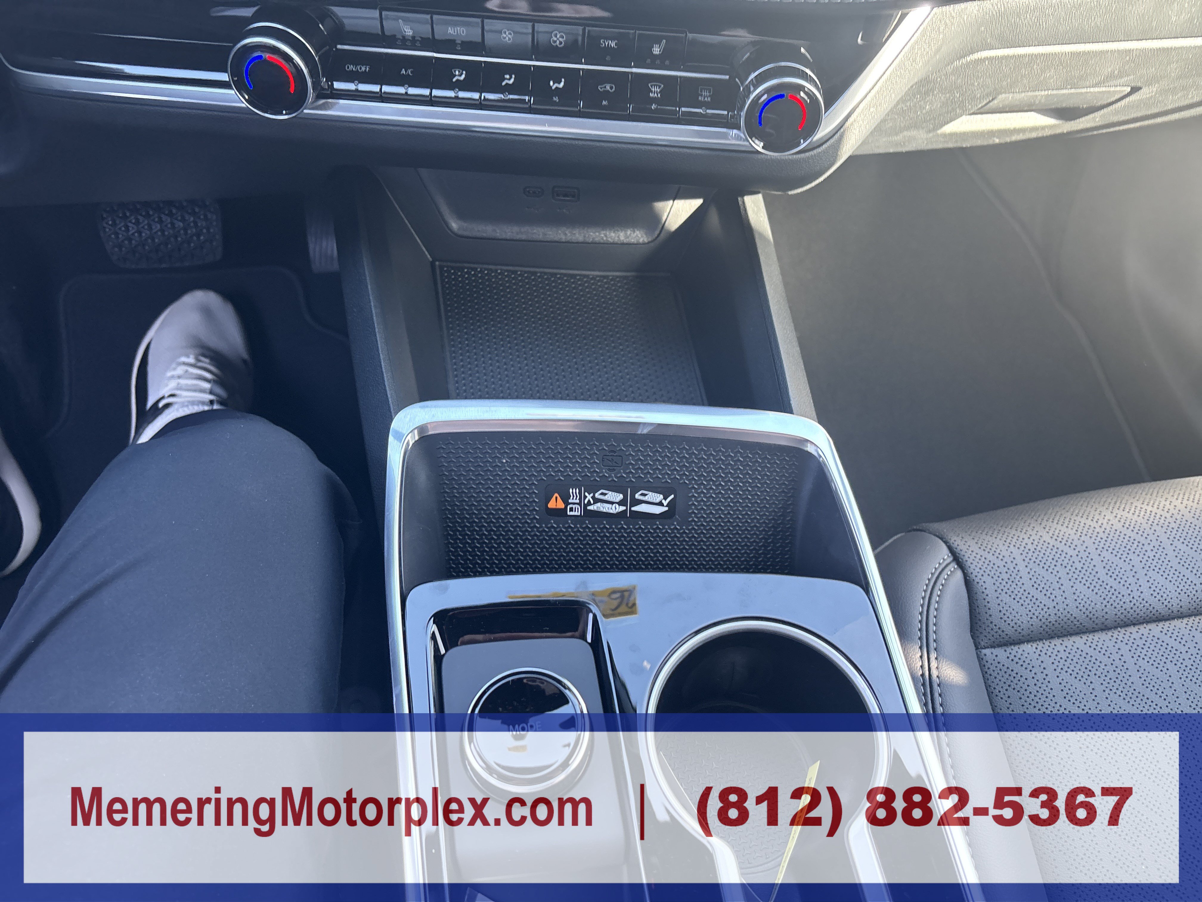 2027 Chevrolet Equinox LT - Photo 18