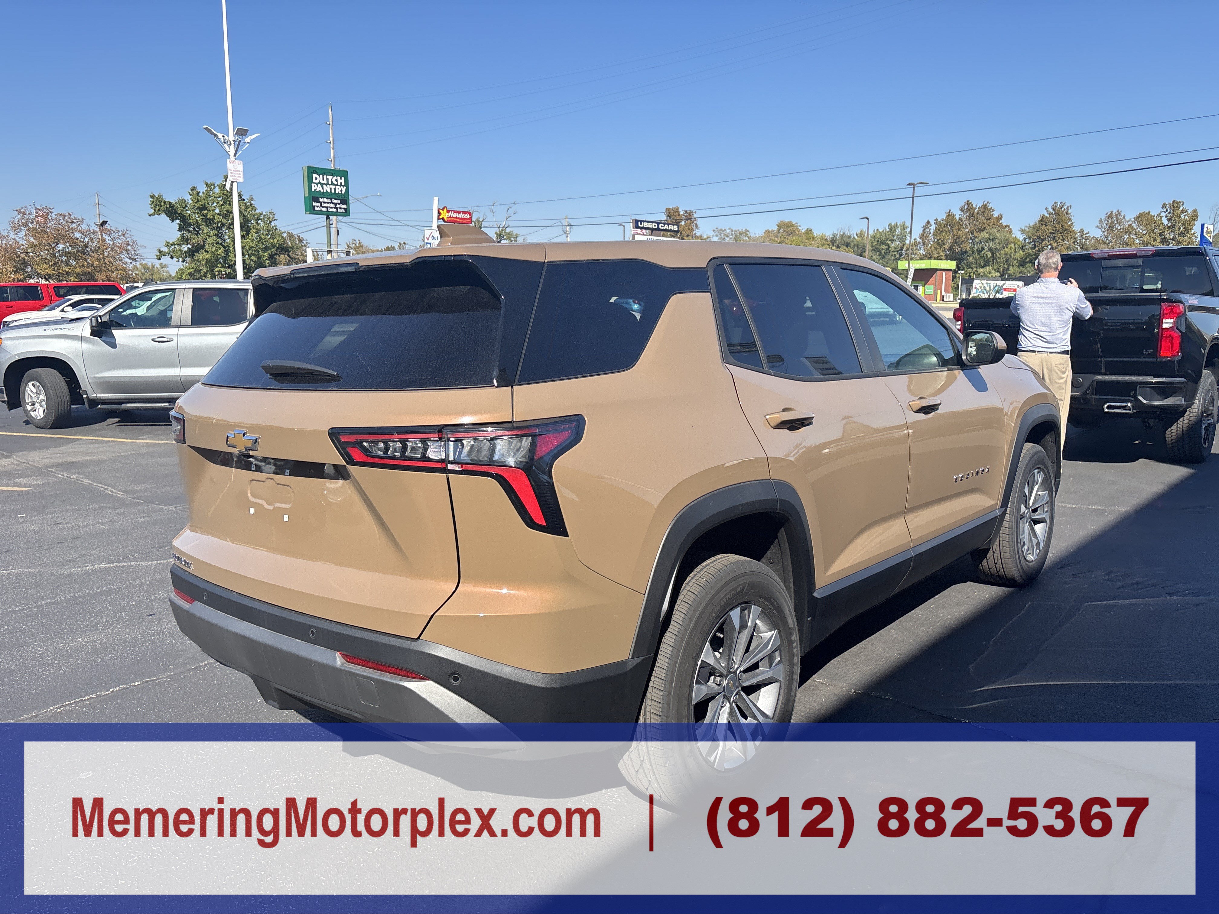2027 Chevrolet Equinox LT - Photo 6