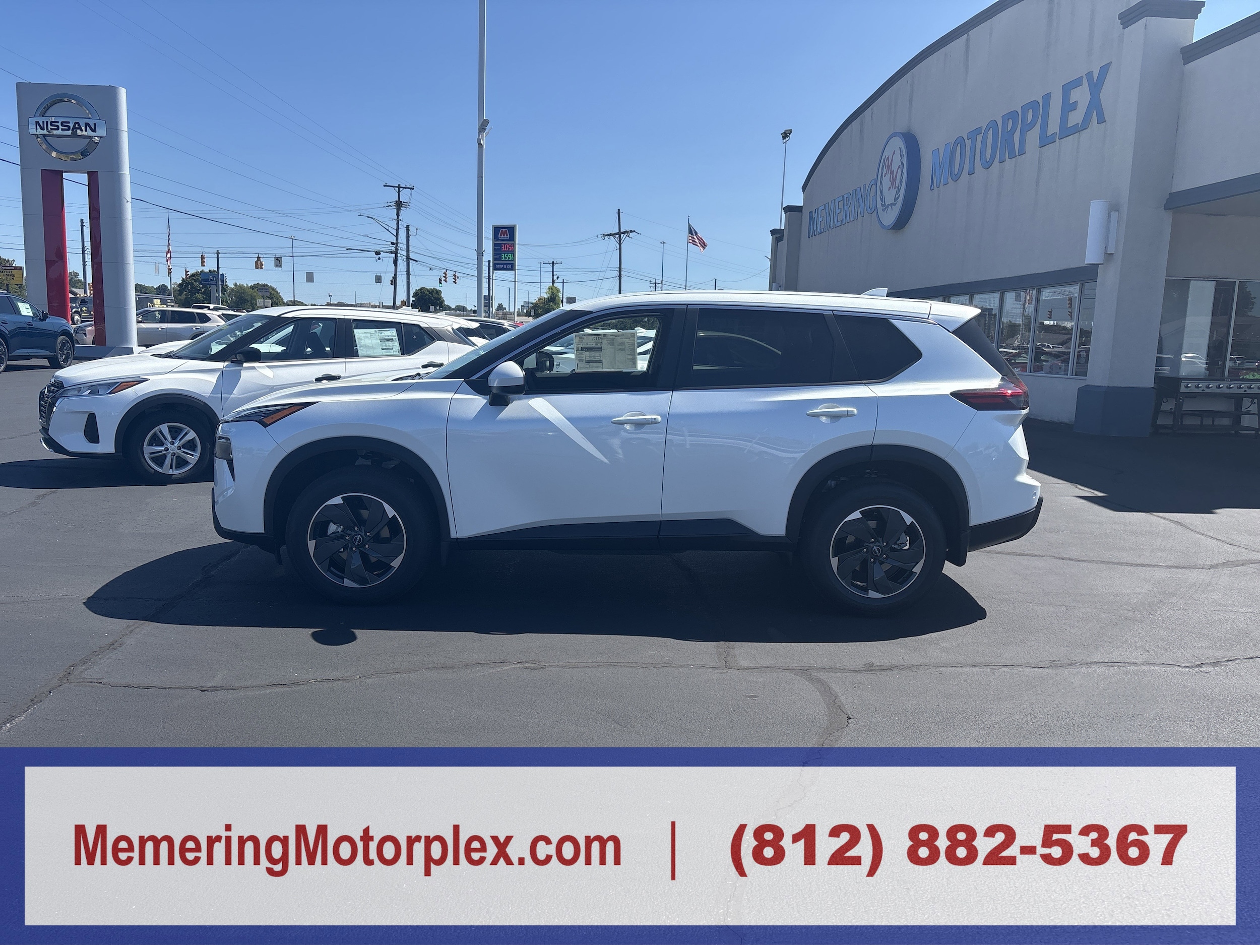 2026 Nissan Rogue SV's photo