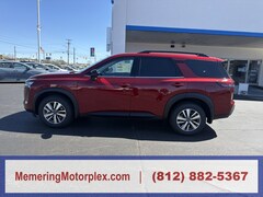 2026 Nissan Pathfinder SL SUV