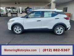 2025 Nissan Kicks Play S SUV