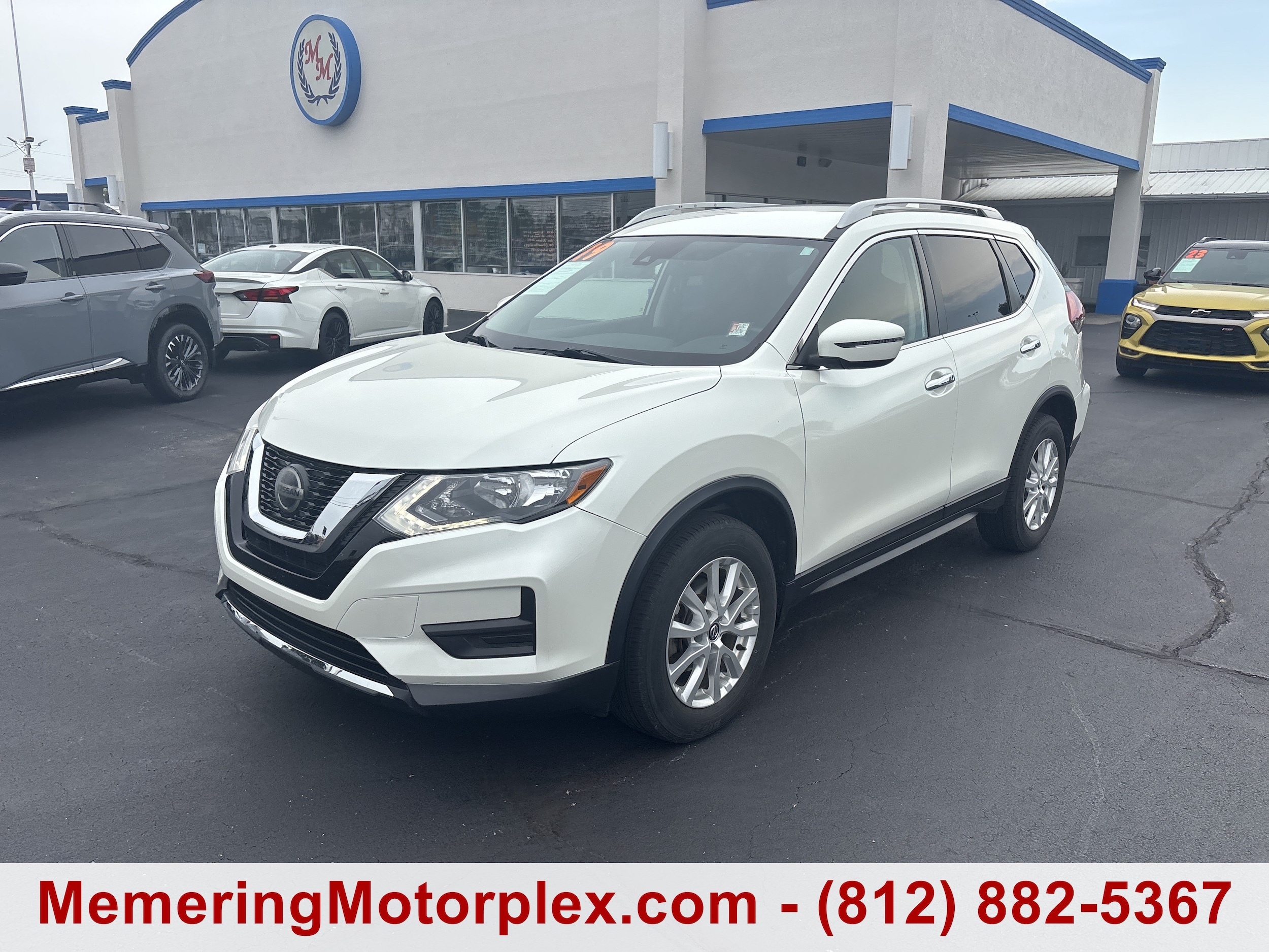 Used 2019 Nissan Rogue SV with VIN 5N1AT2MV9KC734582 for sale in Vincennes, IN