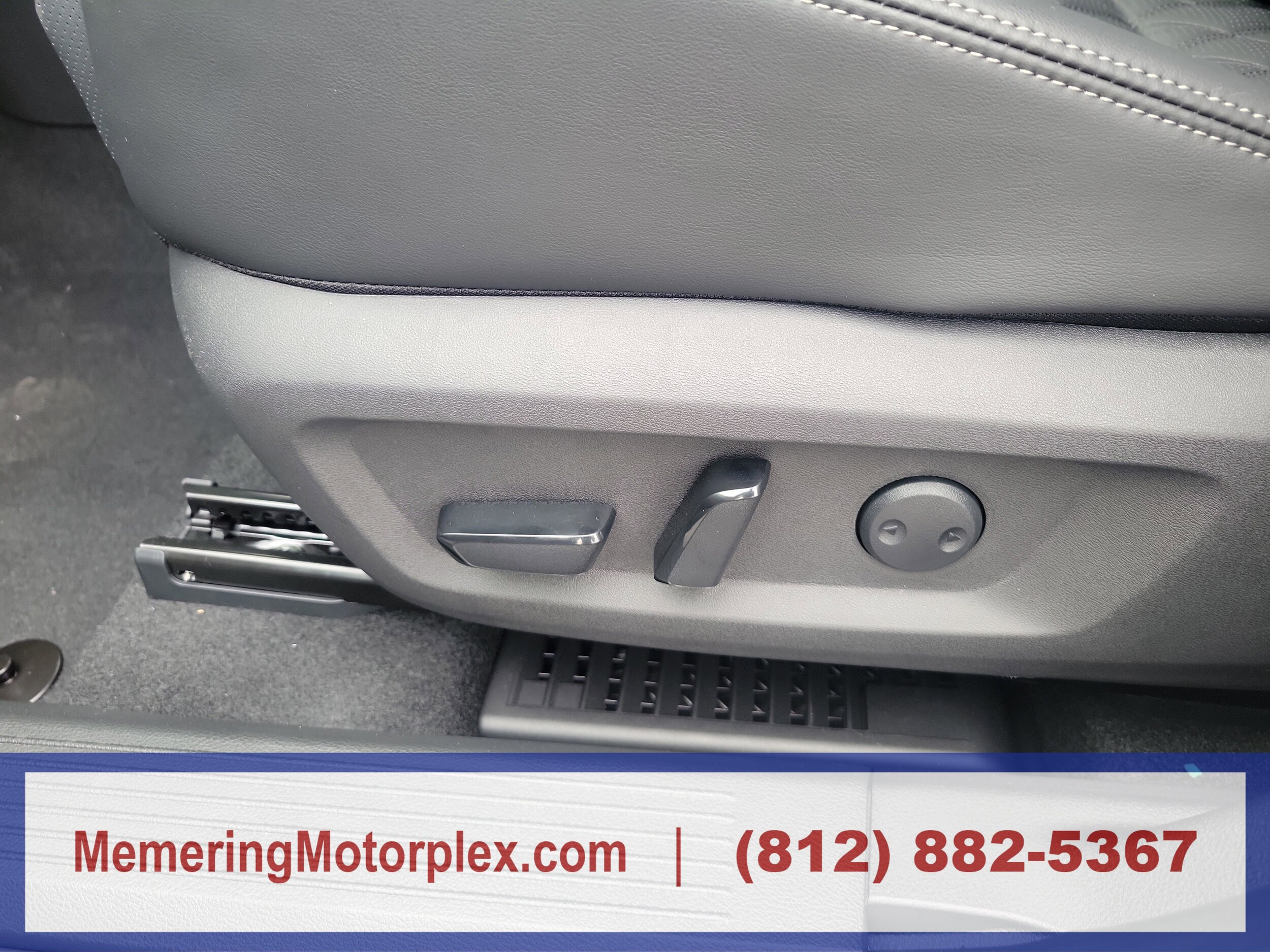 2026 Nissan Rogue Platinum - Photo 13