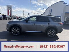 2026 Nissan Pathfinder Platinum SUV