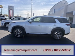 2025 Nissan Pathfinder Platinum SUV