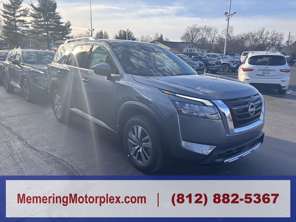 New 2025 Nissan Pathfinder SL SUV