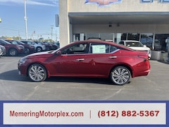 2025 Nissan Altima SL Sedan