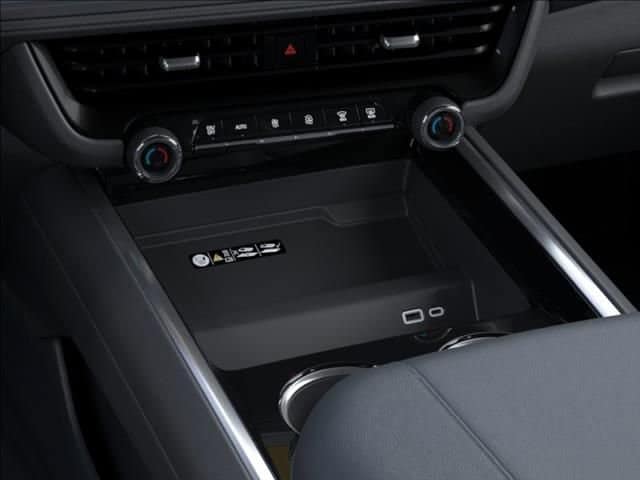2026 Chevrolet Suburban LT - Photo 23