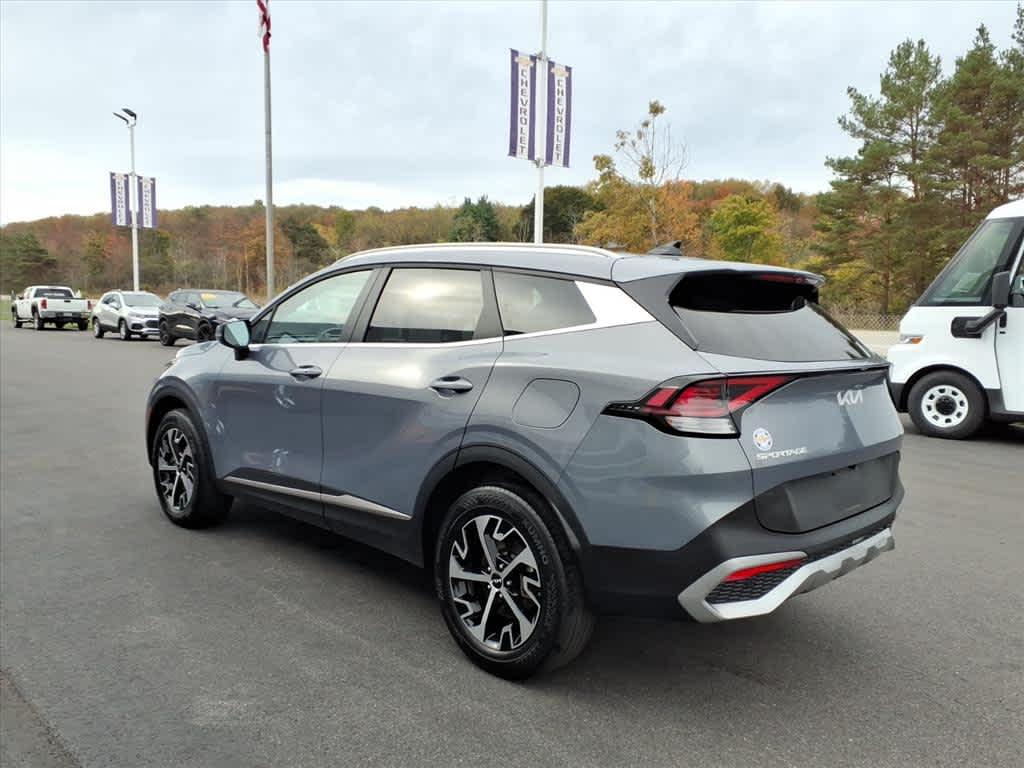 2024 Kia Sportage EX photo 3