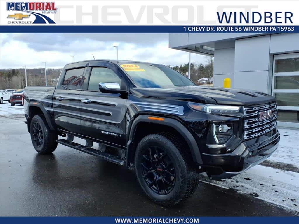 2024 GMC Canyon Denali's photo