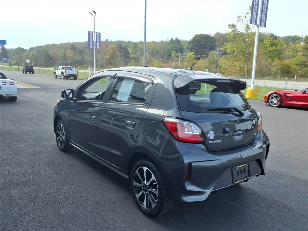 2024 Mitsubishi Mirage Black Edition photo 4