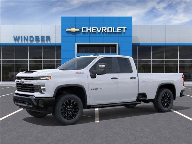 2026 Chevrolet Silverado 2500HD Custom photo 2