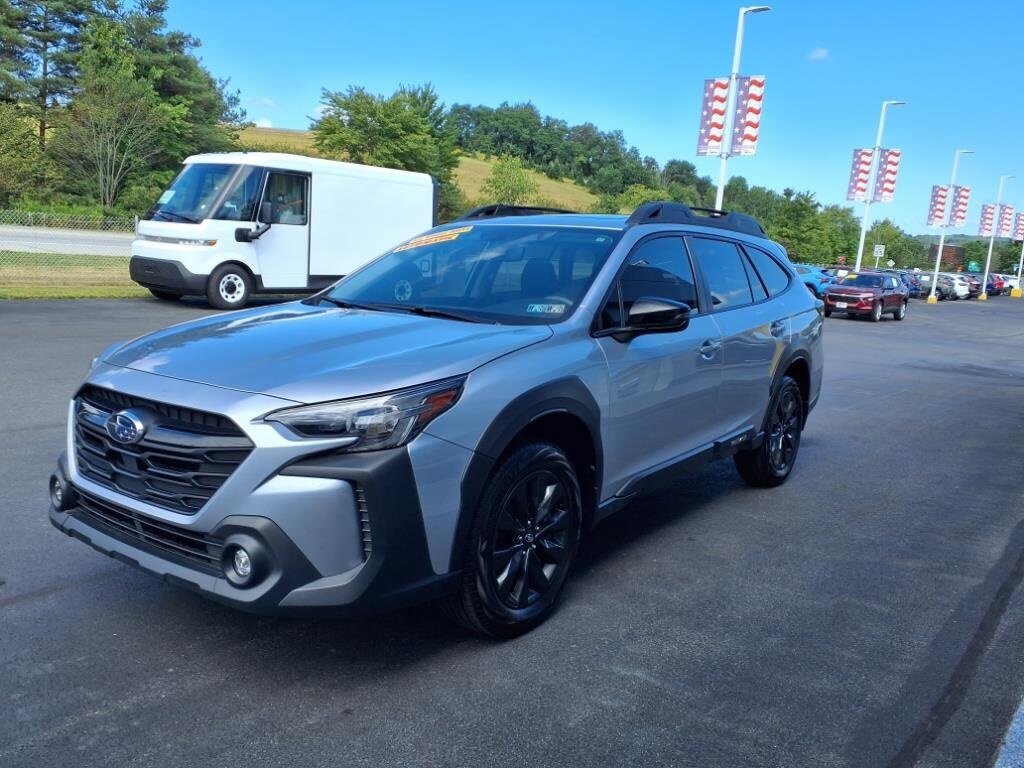 2025 Subaru Outback Onyx Edition photo 3