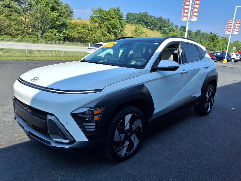 2024 Hyundai Kona Limited photo 2