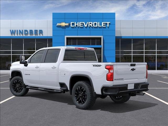 2026 Chevrolet Silverado 2500HD LT photo 3