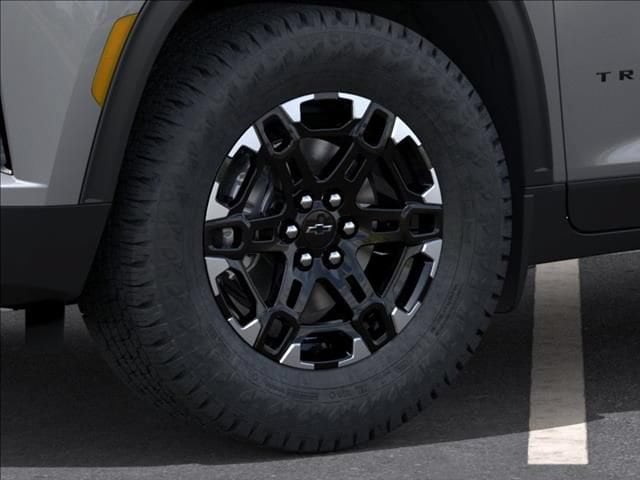 2027 Chevrolet Traverse Z71 - Photo 9