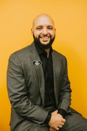 Staff member Andre Palmar from ID_bac23b