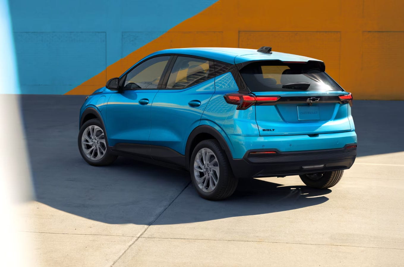 2027%20Chevy%20Bolt%20Range%20%26%20Charging%20262%20Miles.jpg