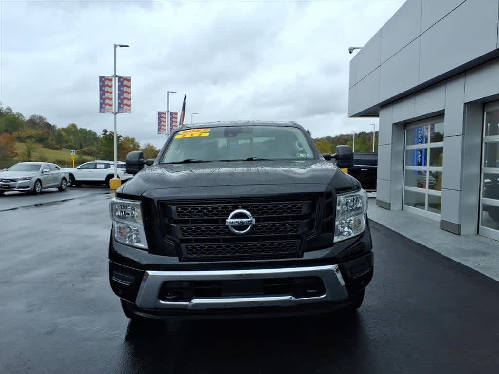Used 2022 Nissan Titan SV