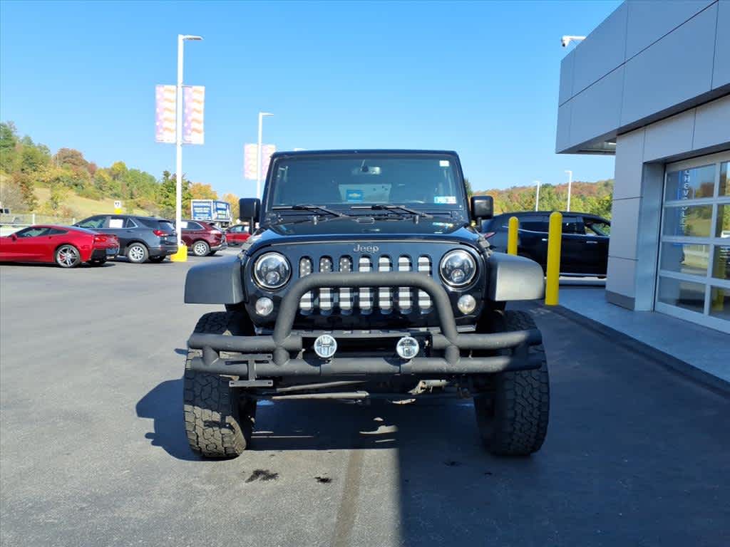 2016 Jeep Wrangler Unlimited Willys Wheeler photo 2