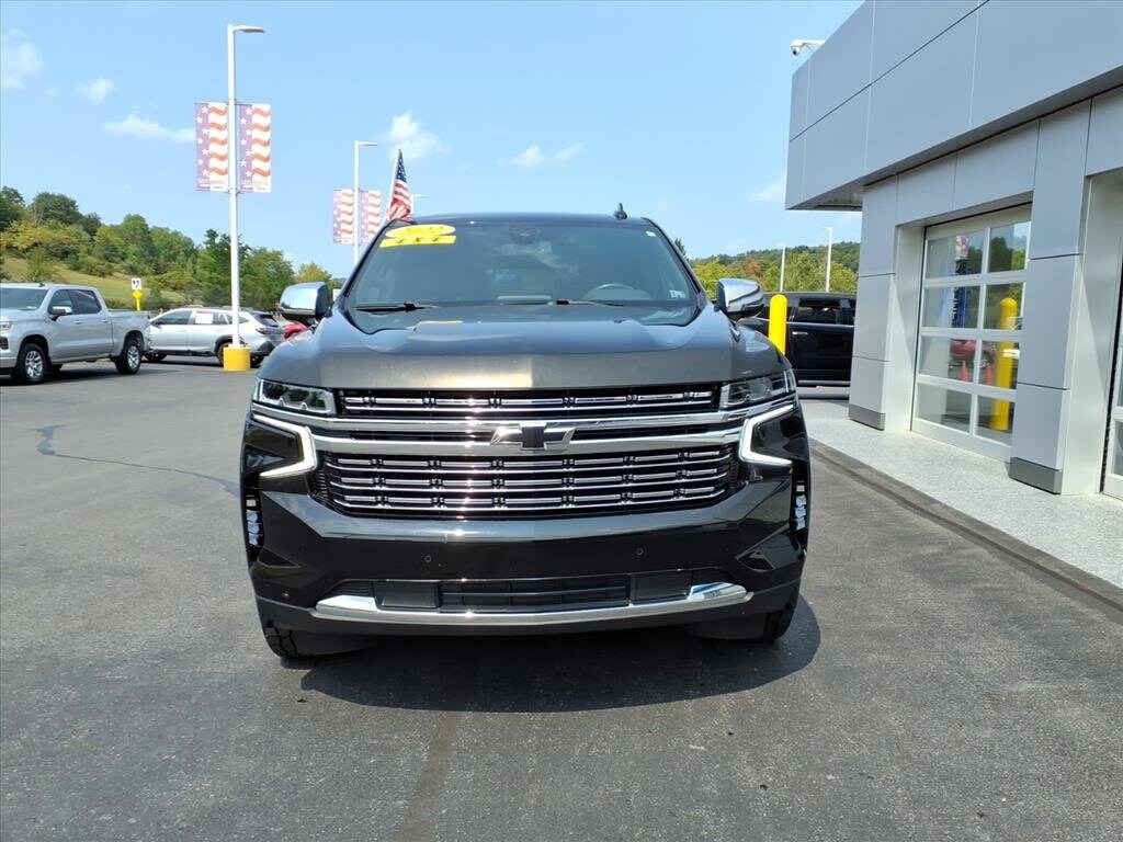 2022 Chevrolet Tahoe Premier photo 2