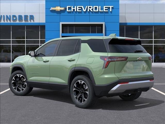 2026 Chevrolet Equinox LT photo 2