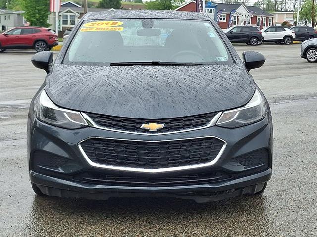 Used 2018 Chevrolet Cruze LT with VIN 3G1BE6SM8JS653319 for sale in Somerset, PA