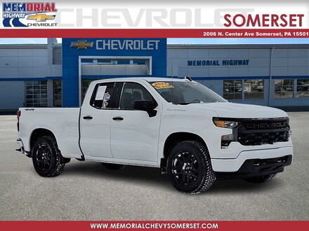 2022 Chevrolet Silverado 1500 Custom Truck