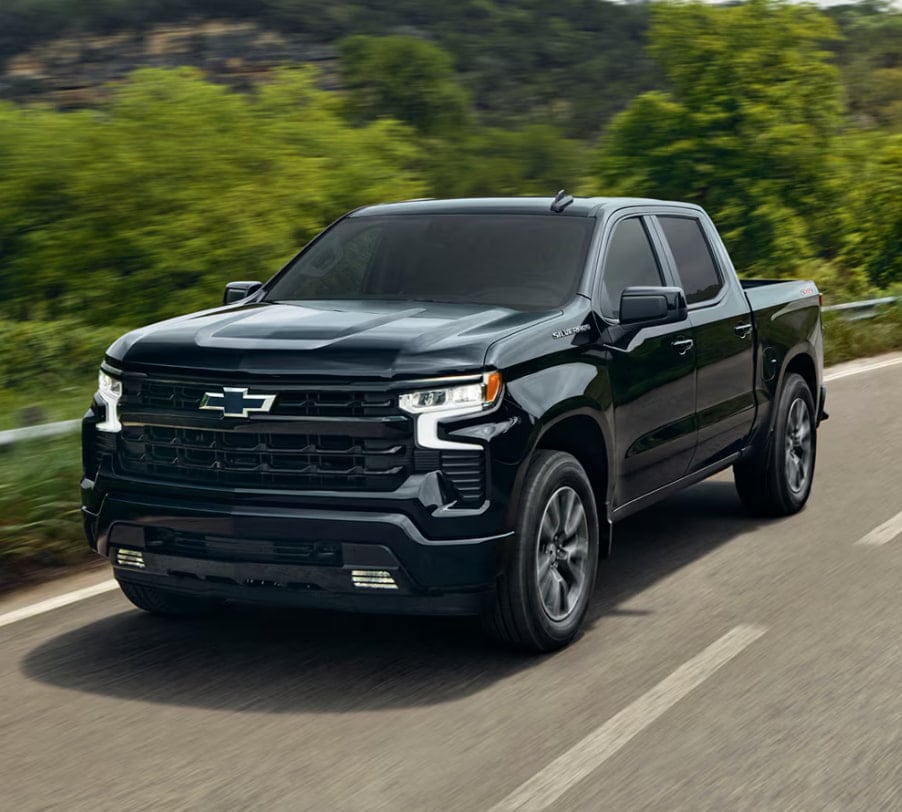 2027%20Chevrolet%20Silverado%201500%20vs.%202027%20Toyota%20Tundra%20Near%20Pittsburgh%2C%20PA.jpg