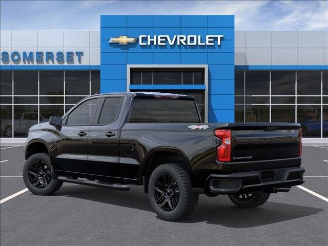 2026 Chevrolet Silverado 1500 Custom photo 3