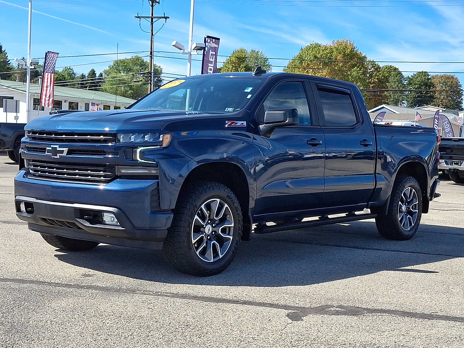 2021 Chevrolet Silverado 1500 RST photo 2