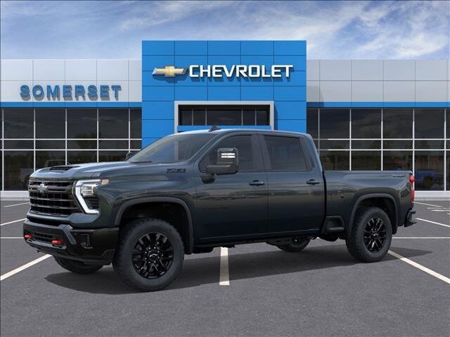 2025 Chevrolet Silverado 2500HD LT photo 2
