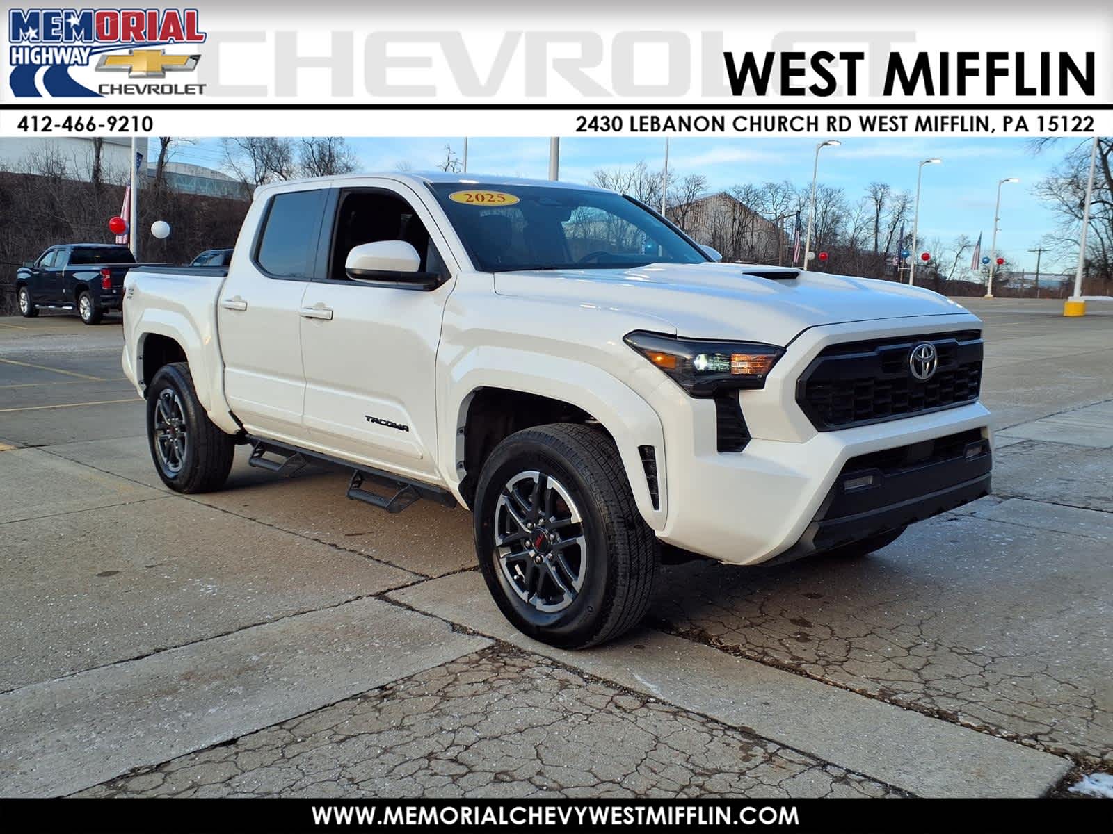 2025 Toyota Tacoma 4WD SR