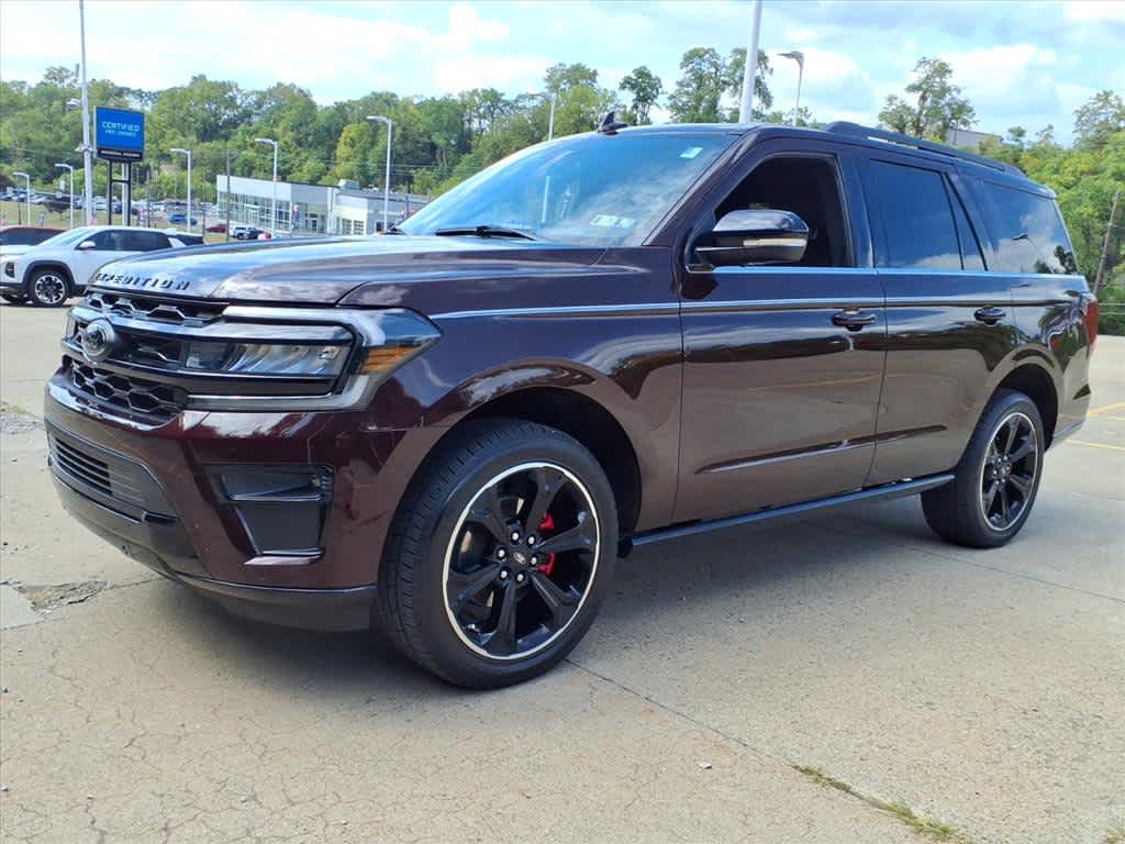 2024 Ford Expedition Limited photo 4