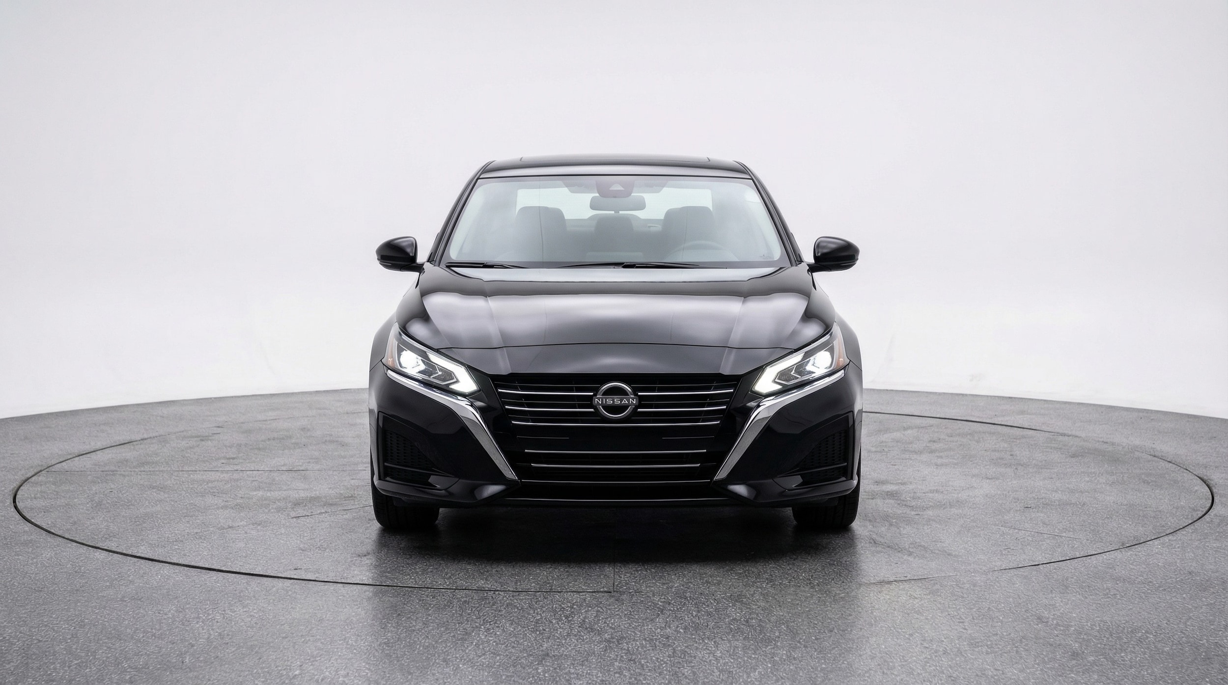 Thumbnail: 2025 Nissan Altima - 2