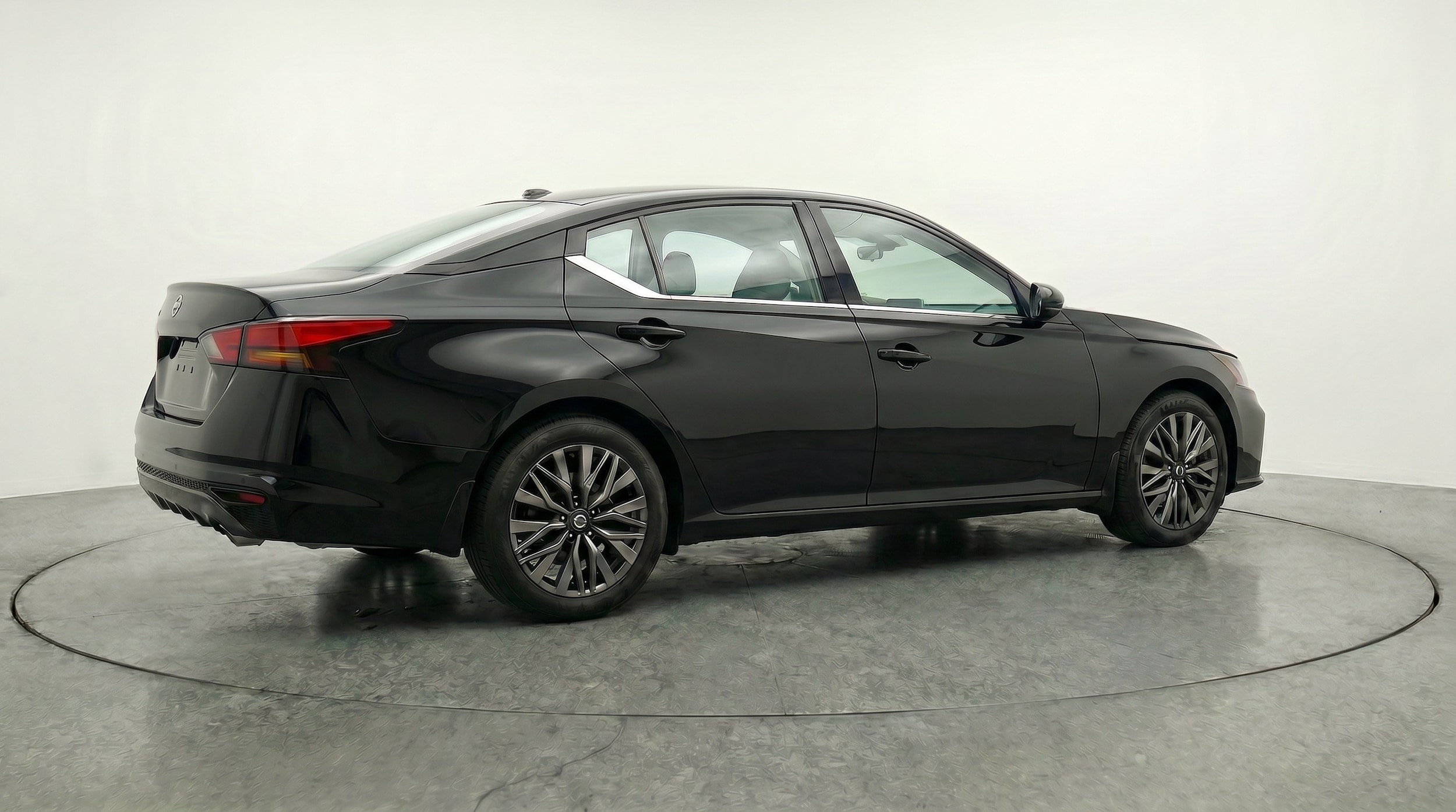 Thumbnail: 2026 Nissan Altima - 9
