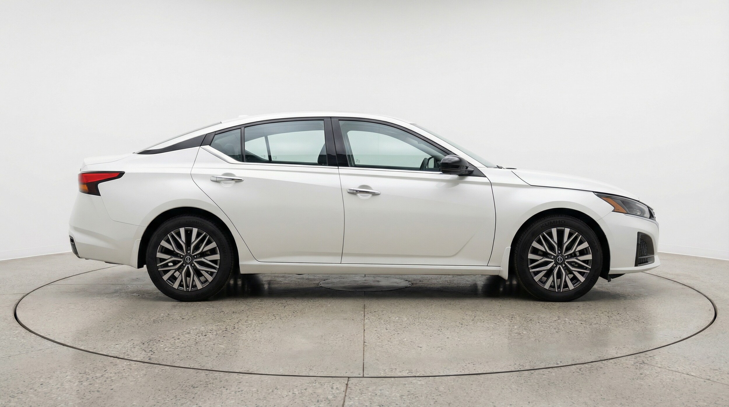 Thumbnail: 2025 Nissan Altima - 8