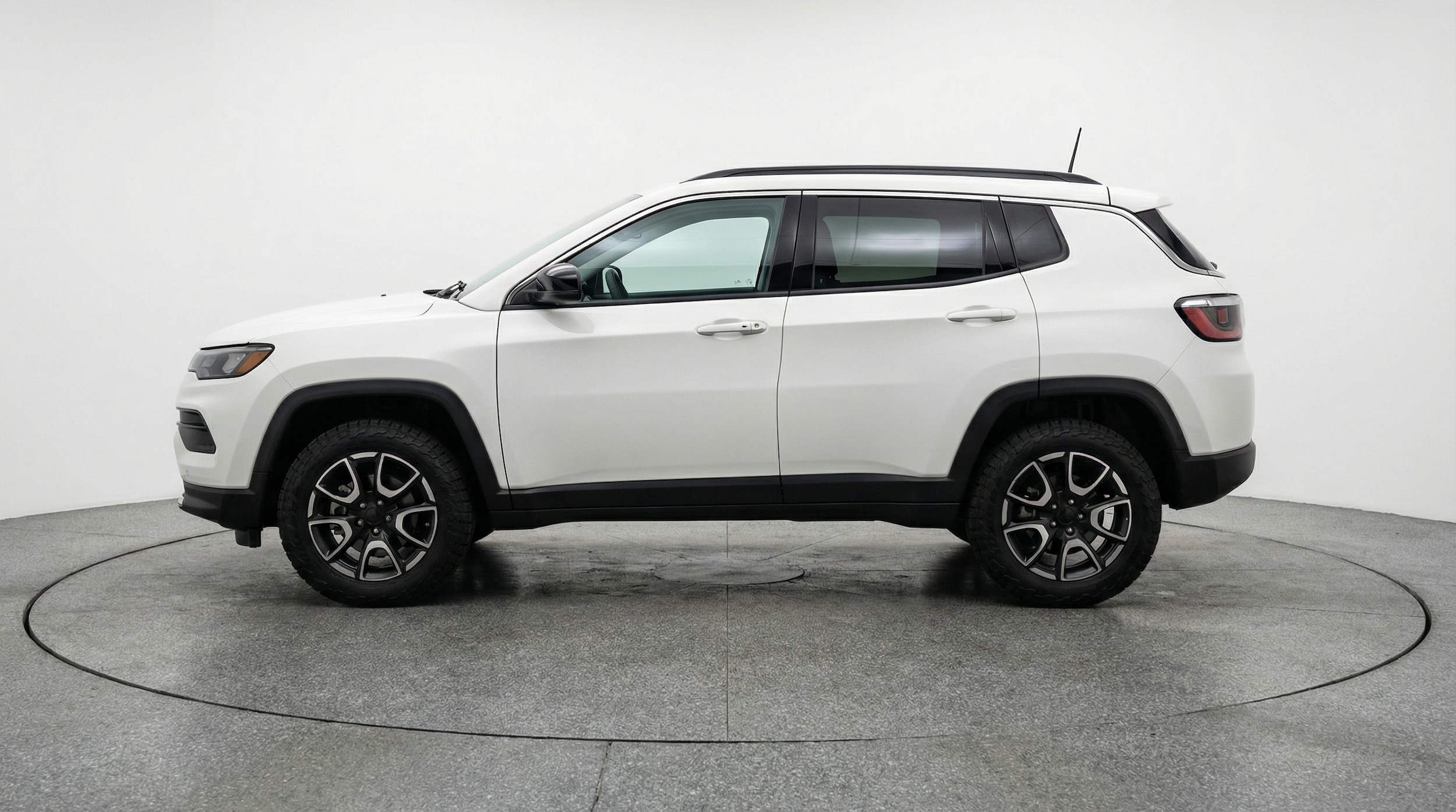 Thumbnail: 2025 Jeep Compass - 4